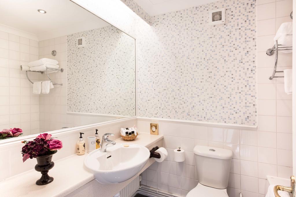Burswood Guest House Bishopthorpe Buitenkant foto